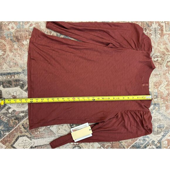 Nation LTD NWT Romy Modest Tee in Red Clay Blouse, Sz Medium - Picture 4 of 12